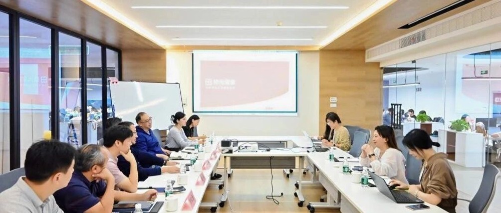 校企携手|晓庄学院一行领导走进拾光宝盒